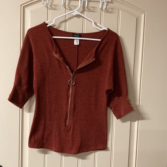 CELLY K Vintage 3/4 Zipper Front Closure 3/4 Sleeves Decorated with Gold Buttons - Picture 4 of 5